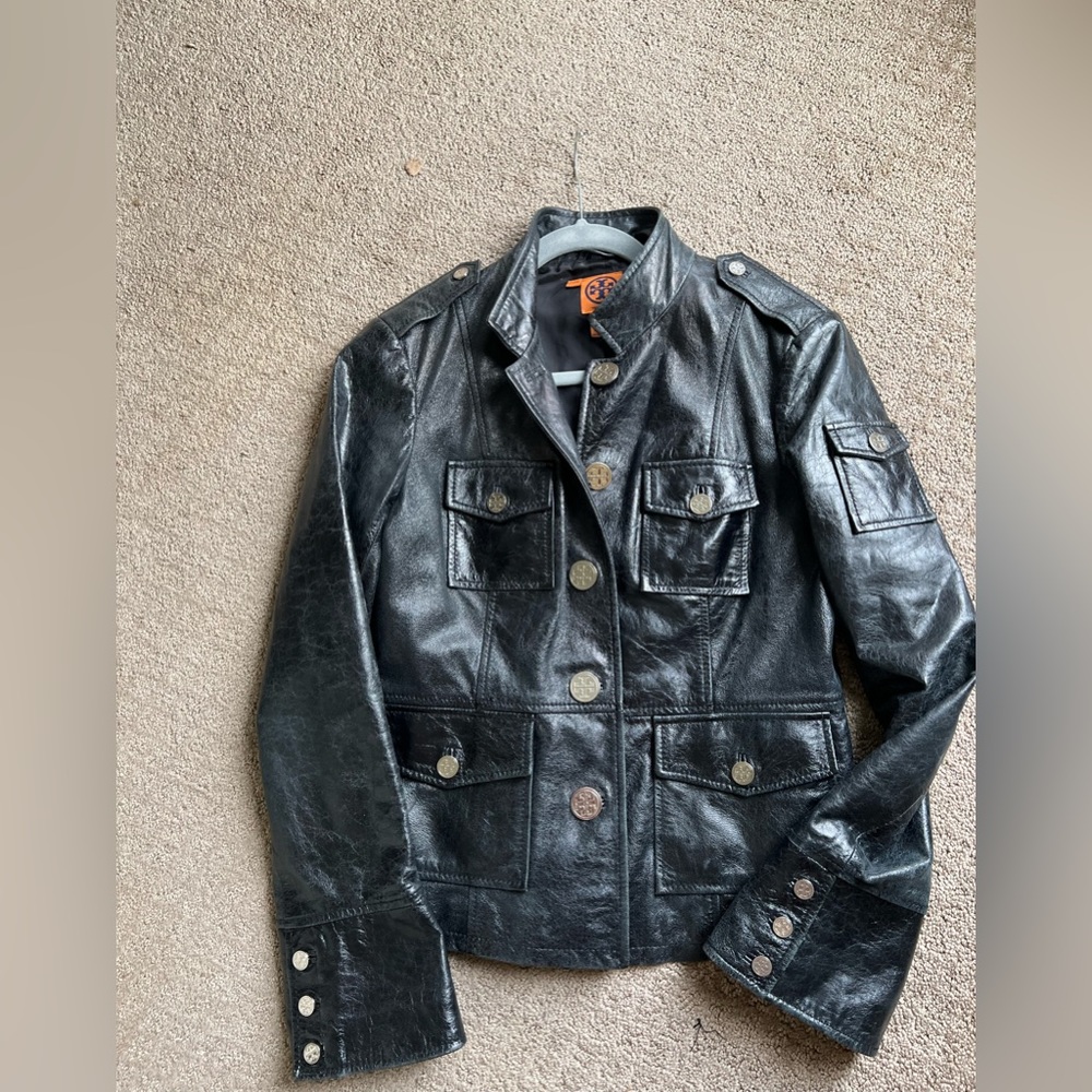 Tory Burch Utility jacket. Very good condition. Size 10